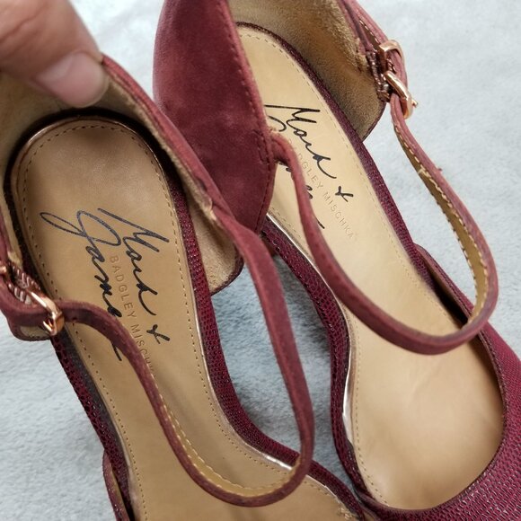 Badgley Mischka Shoes Womens 6 Red Suede Dancing Ankle Strap Heels Rockabilly - Picture 10 of 12
